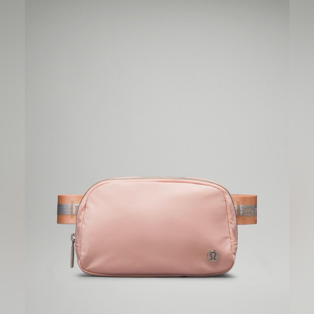 Lululemon belt bag, Pink Mist